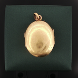Antique c.1870 18K Yellow Gold Locket with Green Beryl & Pearl